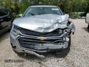 ✅ 2018 Chevrolet Traverse LT Cloth • VIN: 1GNERGKW7JJ108737 • Lot: 56896954. Wystawiony na Copart z przebiegiem 224 041 mil. Bezpłatny archiwum sprzedaży aukcyjnych z USA i szczegółowy raport historii pojazdu na DreamBid. Zdjęcie 5.