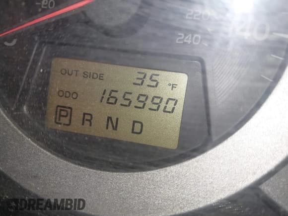 ✅ 2007 Toyota RAV4 Sport • VIN: JTMBK32V975026204 • Lot: 41397826. Wystawiony na IAAI z przebiegiem 165 990 mil. Bezpłatny archiwum sprzedaży aukcyjnych z USA i szczegółowy raport historii pojazdu na DreamBid. Zdjęcie 15.