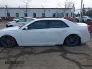 ✅ 2023 Chrysler 300 C • VIN: 2C3CCAPJ5PH500965 • Lot: 41464798. Wystawiony na IAAI z przebiegiem 25 029 mil. Bezpłatny archiwum sprzedaży aukcyjnych z USA i szczegółowy raport historii pojazdu na DreamBid. Zdjęcie 14.