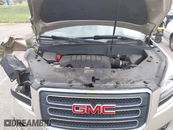 ✅ 2016 GMC Acadia SLT • VIN: 1GKKRSKD7GJ261130 • Lot: 42984908. Listed on IAAI with 107,975 mi. Free auction sales archive from the USA and detailed vehicle history report at DreamBid. Image 10.