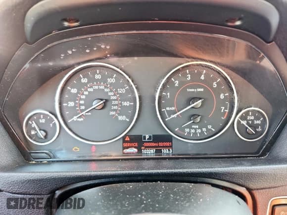 ✅ 2016 BMW 3 Series 328i • VIN: WBA8E9G59GNT87166 • Lot: 92329985. Wystawiony na Copart z przebiegiem 103 287 mil. Bezpłatny archiwum sprzedaży aukcyjnych z USA i szczegółowy raport historii pojazdu na DreamBid. Zdjęcie 9.