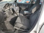 ✅ 2014 Chevrolet Traverse LT • VIN: 1GNKRGKD9EJ171944 • Lot: 92418255. Wystawiony na Copart z przebiegiem 251 979 mil. Bezpłatny archiwum sprzedaży aukcyjnych z USA i szczegółowy raport historii pojazdu na DreamBid. Zdjęcie 7.