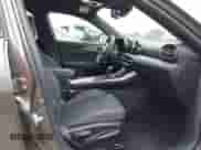 2024 Dodge Hornet R/T z VIN ZACPDFCW1R3A25865, wystawiony jako IAAI lot #42697510 z przebiegiem 27 455 mil mil oraz . Historia ofert i sprzedaży dostępna na DreamBid. Obrazek 5.