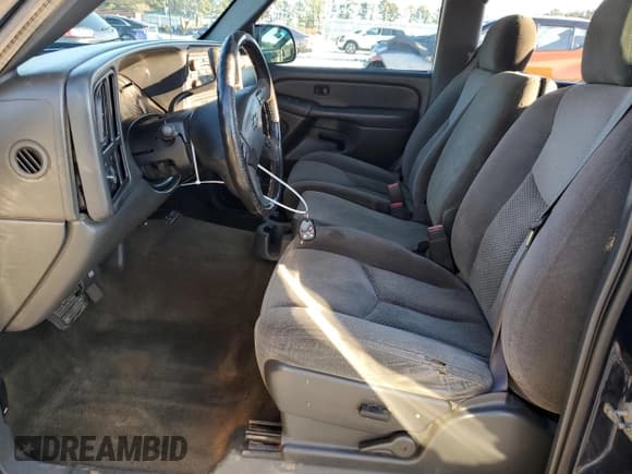 ✅ 2007 Chevrolet Silverado 1500 LT2 • VIN: 2GCEC13Z971124814 • Lot: 41677075. Listed on Copart with 272,072 mi. Free auction sales archive from the USA and detailed vehicle history report at DreamBid. Image 7.