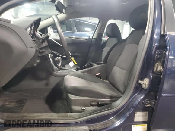 ✅ 2012 Chevrolet Malibu 1LT • VIN: 1G1ZC5E0XCF330016 • Лот: 84468215. Опубликован ранее на Copart с пробегом 120 789 миль. Бесплатный доступ к архиву аукционных продаж из США и подробный отчёт об истории автомобиля на DreamBid. Изображение 7.