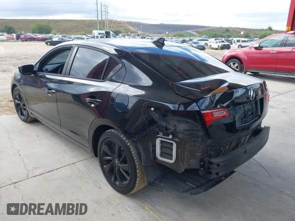 ✅ 2017 Acura ILX • VIN: 19UDE2F30HA006372 • Lot: 43809646. Listed on IAAI with 143,522 mi. Free auction sales archive from the USA and detailed vehicle history report at DreamBid. Image 3.