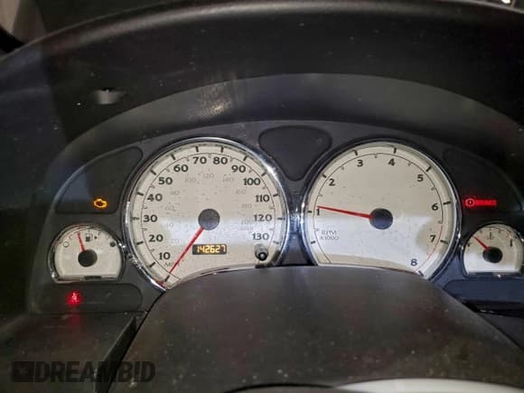 ✅ 2006 Saturn VUE • VIN: 5GZCZ23D26S892857 • Lot: 96575875. Wystawiony na Copart z przebiegiem 142 627 mil. Bezpłatny archiwum sprzedaży aukcyjnych z USA i szczegółowy raport historii pojazdu na DreamBid. Zdjęcie 9.