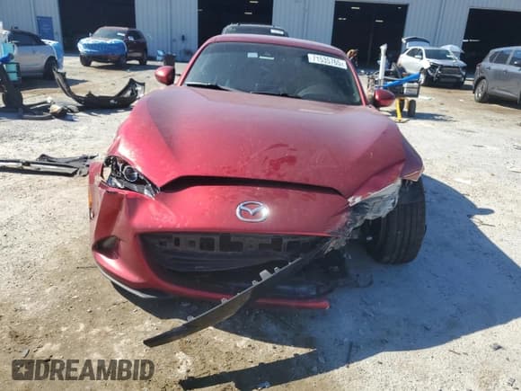 ✅ 2019 Mazda MX-5 Miata Grand Touring • VIN: JM1NDAM76K0300281 • Lot: 71535765. Wystawiony na Copart z przebiegiem 134 051 mil. Bezpłatny archiwum sprzedaży aukcyjnych z USA i szczegółowy raport historii pojazdu na DreamBid. Zdjęcie 5.
