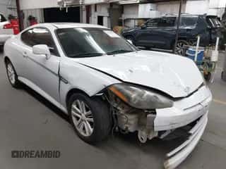 2008 Hyundai Tiburon GS с VIN KMHHM66D98U280005, выставлен на аукционе IAAI как лот 42580014 с пробегом 267 858 миль миль и . История ставок и продаж доступна на DreamBid. Изображение 1.