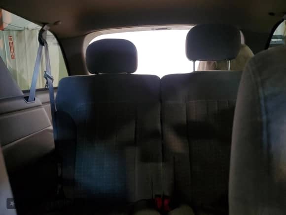 1999 Chevrolet Blazer LS z VIN 1GNCT18W8XK128169, wystawiony jako Copart lot #44260965 z przebiegiem 104 790 mil mil oraz Szkoda całkowita • Salvage title. Historia ofert i sprzedaży dostępna na DreamBid. Obrazek 10.