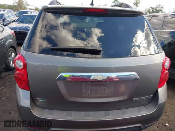 2012 Chevrolet Equinox 1LT z VIN 2GNALDEKXC6124549, wystawiony jako IAAI lot #43404444 z przebiegiem Nie podano mil oraz . Historia ofert i sprzedaży dostępna na DreamBid. Obrazek 16.