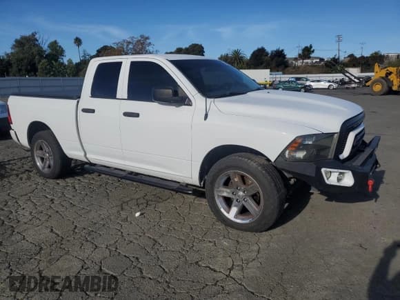 ✅ 2017 Ram 1500 Express • VIN: 1C6RR7FG8HS606308 • Lot: 92240555. Wystawiony na Copart z przebiegiem 187 789 mil. Bezpłatny archiwum sprzedaży aukcyjnych z USA i szczegółowy raport historii pojazdu na DreamBid. Zdjęcie 4.