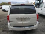 ✅ 2011 Dodge Grand Caravan Express • VIN: 2D4RN4DG7BR632836 • Lot: 89563735. Wystawiony na Copart z przebiegiem 215 467 mil. Bezpłatny archiwum sprzedaży aukcyjnych z USA i szczegółowy raport historii pojazdu na DreamBid. Zdjęcie 6.