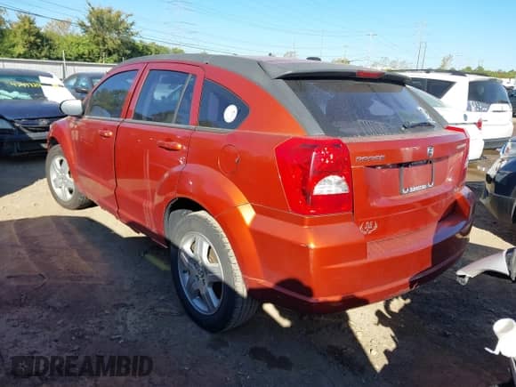 2009 Dodge Caliber SXT с VIN 1B3HB48A39D222766, выставлен на аукционе IAAI как лот 43446903 с пробегом 101 175 миль миль и . История ставок и продаж доступна на DreamBid. Изображение 3.