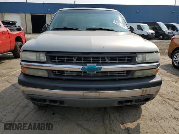 ✅ 2002 Chevrolet Silverado 1500 • VIN: 1GCEK14W52Z176903 • Лот: 59495855. Опубликован ранее на Copart с пробегом 245 504 миль. Бесплатный доступ к архиву аукционных продаж из США и подробный отчёт об истории автомобиля на DreamBid. Изображение 5.