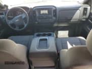 ✅ 2017 Chevrolet Silverado 2500HD Work Truck • VIN: 1GC1KUEY6HF216982 • Lot: 62903995. Wystawiony na Copart z przebiegiem 259 446 mil. Bezpłatny archiwum sprzedaży aukcyjnych z USA i szczegółowy raport historii pojazdu na DreamBid. Zdjęcie 8.