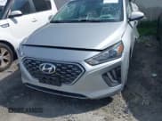 ✅ 2020 Hyundai Ioniq SE • VIN: KMHC75LC0LU188832 • Lot: 41517975. Wystawiony na IAAI z przebiegiem 54 320 mil. Bezpłatny archiwum sprzedaży aukcyjnych z USA i szczegółowy raport historii pojazdu na DreamBid. Zdjęcie 12.