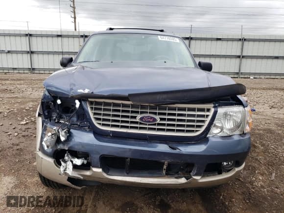 ✅ 2005 Ford Explorer Eddie Bauer • VIN: 1FMZU74W25ZA05041 • Lot: 64778595. Listed on Copart with 153,160 mi. Free auction sales archive from the USA and detailed vehicle history report at DreamBid. Image 5.