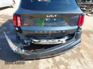 ✅ 2022 Kia Sorento SX • VIN: 5XYRKDLF1NG158888 • Lot: 43334853. Listed on IAAI with 41,785 mi. Free auction sales archive from the USA and detailed vehicle history report at DreamBid. Image 18.