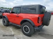 ✅ 2021 Ford Bronco • VIN: 1FMDE5CP7MLB07037 • Lot: 54140385. Wystawiony na Copart z przebiegiem 56 403 mil. Bezpłatny archiwum sprzedaży aukcyjnych z USA i szczegółowy raport historii pojazdu na DreamBid. Zdjęcie 2.