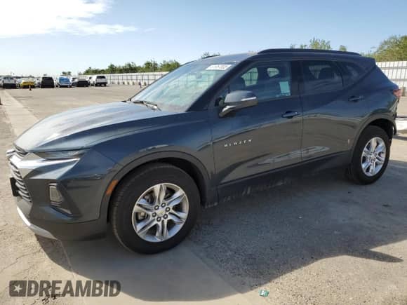 2019 Chevrolet Blazer z VIN 3GNKBBRA8KS653687, wystawiony jako Copart lot #81957005 z przebiegiem 62 393 mil mil oraz Szkoda całkowita • Salvage title. Historia ofert i sprzedaży dostępna na DreamBid. Obrazek 1.