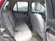 ✅ 2006 Saturn VUE • VIN: 5GZCZ33D36S837002 • Lot: 42412917. Wystawiony na IAAI z przebiegiem 219 746 mil. Bezpłatny archiwum sprzedaży aukcyjnych z USA i szczegółowy raport historii pojazdu na DreamBid. Zdjęcie 8.