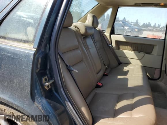 ✅ 1995 Volvo 850 • VIN: YV1LS5505S2223259 • Lot: 54256805. Listed on Copart with 231,681 mi. Free auction sales archive from the USA and detailed vehicle history report at DreamBid. Image 10.