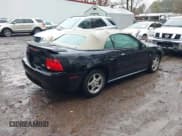 ✅ 2001 Ford Mustang Deluxe • VIN: 1FAFP444X1F113422 • Лот: 43840124. Опубликован ранее на IAAI с пробегом Не указан. Бесплатный доступ к архиву аукционных продаж из США и подробный отчёт об истории автомобиля на DreamBid. Изображение 4.