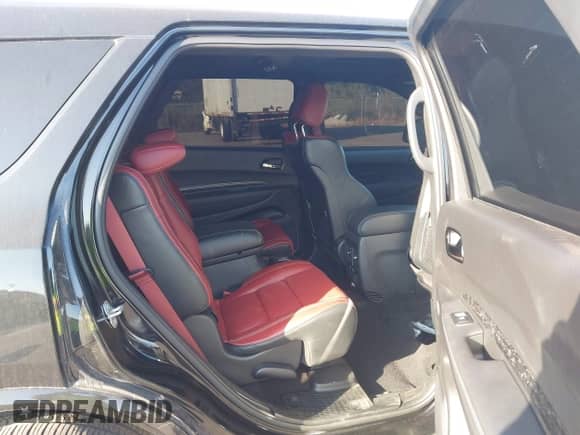 2024 Dodge Durango SRT Hellcat Premium z VIN 1C4SDJH96RC185740, wystawiony jako IAAI lot #42601912 z przebiegiem Nie podano mil oraz . Historia ofert i sprzedaży dostępna na DreamBid. Obrazek 8.