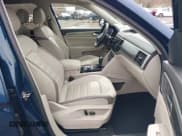 ✅ 2021 Volkswagen Atlas SEL Premium • VIN: 1V2TR2CA7MC534926 • Lot: 41951887. Wystawiony na IAAI z przebiegiem 38 507 mil. Bezpłatny archiwum sprzedaży aukcyjnych z USA i szczegółowy raport historii pojazdu na DreamBid. Zdjęcie 5.