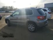 ✅ 2009 Volkswagen Tiguan SE • VIN: WVGBV75N49W526452 • Лот: 92009315. Опубликован ранее на Copart с пробегом 127 098 миль. Бесплатный доступ к архиву аукционных продаж из США и подробный отчёт об истории автомобиля на DreamBid. Изображение 2.
