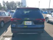 ✅ 2024 Toyota Highlander XLE • VIN: 5TDAAAB52RS003735 • Лот: 42373845. Опубликован ранее на IAAI с пробегом 12 569 миль. Бесплатный доступ к архиву аукционных продаж из США и подробный отчёт об истории автомобиля на DreamBid. Изображение 17.