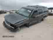 2001 Chevrolet Suburban LS с VIN 3GNEC16T61G252375, выставлен на аукционе Copart как лот 78806624 с пробегом 282 470 миль миль и Списание • Salvage title. История ставок и продаж доступна на DreamBid. Изображение 1.
