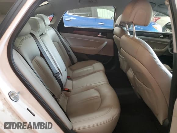 ✅ 2016 Hyundai Sonata Sport • VIN: 5NPE34AF8GH288385 • Lot: 84456125. Listed on Copart with 142,120 mi. Free auction sales archive from the USA and detailed vehicle history report at DreamBid. Image 10.