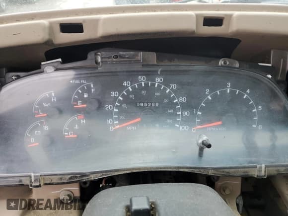 ✅ 1999 Ford F-250 XL • VIN: 1FTNX21L8XEC14950 • Lot: 46689625. Listed on Copart with 195,289 mi. Free auction sales archive from the USA and detailed vehicle history report at DreamBid. Image 9.