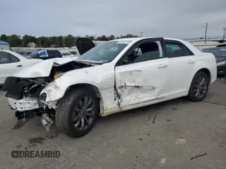 ✅ 2014 Chrysler 300 S • VIN: 2C3CCAGG3EH222441 • Лот: 80144775. Опубликован ранее на Copart с пробегом 92 030 миль. Бесплатный доступ к архиву аукционных продаж из США и подробный отчёт об истории автомобиля на DreamBid. Изображение 1.