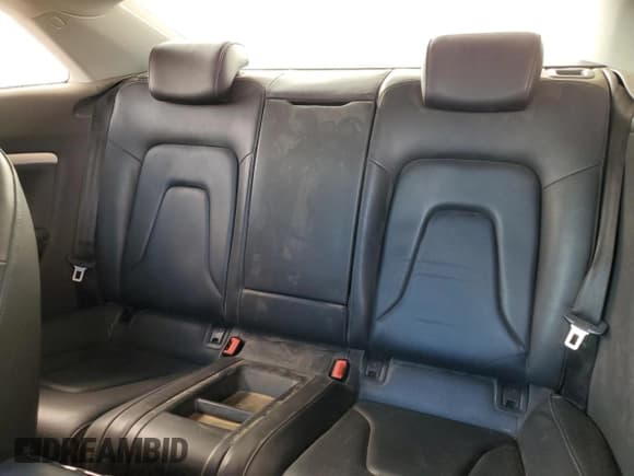 ✅ 2009 Audi A5 • VIN: WAUDK78T39A033808 • Lot: 86268115. Wystawiony na Copart z przebiegiem 153 075 mil. Bezpłatny archiwum sprzedaży aukcyjnych z USA i szczegółowy raport historii pojazdu na DreamBid. Zdjęcie 10.