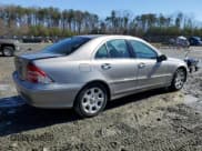 ✅ 2005 Mercedes-Benz C 240 • VIN: WDBRF81J55F631650 • Lot: 45498895. Wystawiony na Copart z przebiegiem 137 699 mil. Bezpłatny archiwum sprzedaży aukcyjnych z USA i szczegółowy raport historii pojazdu na DreamBid. Zdjęcie 3.