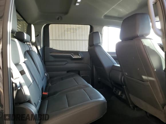 ✅ 2025 GMC Sierra 1500 SLT • VIN: 1GTUUDED4SZ288404 • Лот: 91294605. Опубликован ранее на Copart с пробегом 15 543 миль. Бесплатный доступ к архиву аукционных продаж из США и подробный отчёт об истории автомобиля на DreamBid. Изображение 11.