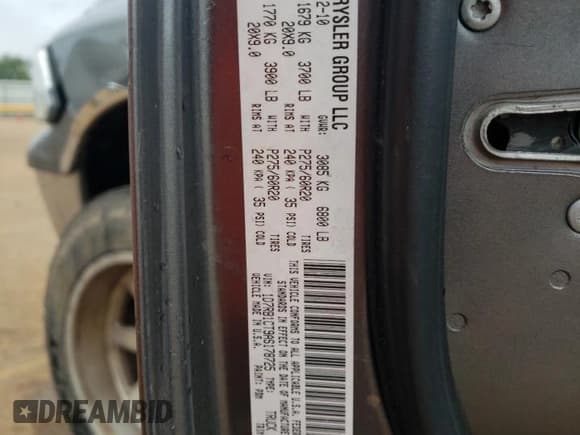 ✅ 2010 Dodge 1500 SLT • VIN: 1D7RB1CT9AS178725 • Lot: 55848615. Wystawiony na Copart z przebiegiem 198 349 mil. Bezpłatny archiwum sprzedaży aukcyjnych z USA i szczegółowy raport historii pojazdu na DreamBid. Zdjęcie 12.