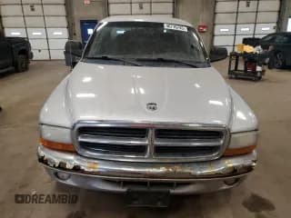 ✅ 2004 Dodge Dakota Sport • VIN: 1D7HG32N14S733389 • Lot: 46716745. Wystawiony na Copart z przebiegiem 169 510 mil. Bezpłatny archiwum sprzedaży aukcyjnych z USA i szczegółowy raport historii pojazdu na DreamBid. Zdjęcie 5.