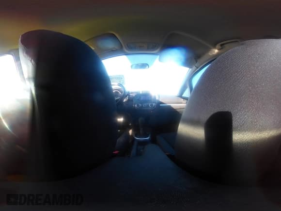 ✅ 2015 Honda Fit LX • VIN: 3HGGK5H53FM779777 • Lot: 43527955. Wystawiony na IAAI z przebiegiem 142 350 mil. Bezpłatny archiwum sprzedaży aukcyjnych z USA i szczegółowy raport historii pojazdu na DreamBid. Zdjęcie 19.