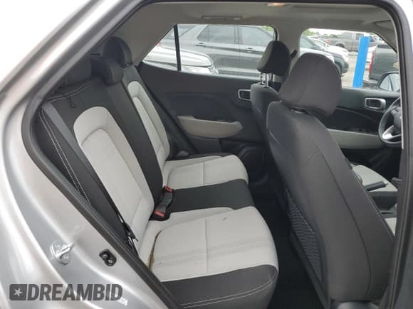 ✅ 2024 Hyundai Venue SEL • VIN: KMHRC8A38RU317533 • Lot: 55969505. Listed on Copart with 6,570 mi. Free auction sales archive from the USA and detailed vehicle history report at DreamBid. Image 11.