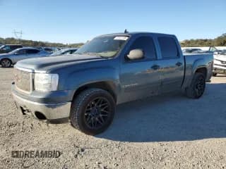 ✅ 2007 GMC Sierra 1500 SLT • VIN: 2GTEC13J671534478 • Лот: 87047235. Опубликован ранее на Copart с пробегом 233 555 миль. Бесплатный доступ к архиву аукционных продаж из США и подробный отчёт об истории автомобиля на DreamBid. Изображение 1.