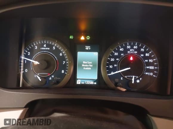 ✅ 2015 Toyota Sienna XLE • VIN: 5TDDK3DC5FS106497 • Lot: 43806941. Listed on IAAI with 120,586 mi. Free auction sales archive from the USA and detailed vehicle history report at DreamBid. Image 7.