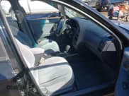 ✅ 2005 Hyundai Elantra GLS • VIN: KMHDN46D75U164782 • Lot: 41747737. Wystawiony na IAAI z przebiegiem 153 306 mil. Bezpłatny archiwum sprzedaży aukcyjnych z USA i szczegółowy raport historii pojazdu na DreamBid. Zdjęcie 5.