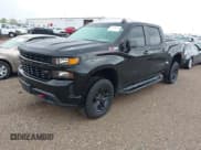 ✅ 2021 Chevrolet Silverado 1500 Custom Trail Boss • VIN: 1GCPYCEF4MZ280352 • Lot: 43280365. Wystawiony na IAAI z przebiegiem 100 715 mil. Bezpłatny archiwum sprzedaży aukcyjnych z USA i szczegółowy raport historii pojazdu na DreamBid. Zdjęcie 2.