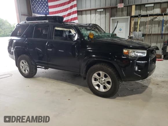 ✅ 2015 Toyota 4Runner SR5 Premium • VIN: JTEBU5JR8F5238533 • Lot: 67687555. Wystawiony na Copart z przebiegiem 196 729 mil. Bezpłatny archiwum sprzedaży aukcyjnych z USA i szczegółowy raport historii pojazdu na DreamBid. Zdjęcie 4.
