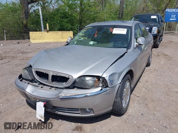 ✅ 2004 Lincoln LS Luxury • VIN: 1LNHM86S64Y624676 • Лот: 42098382. Опубликован ранее на IAAI с пробегом 112 796 миль. Бесплатный доступ к архиву аукционных продаж из США и подробный отчёт об истории автомобиля на DreamBid. Изображение 2.