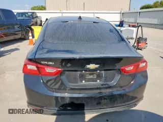 2017 Chevrolet Malibu LS z VIN 1G1ZB5ST3HF185393, wystawiony jako Copart lot #80525645 z przebiegiem 154 739 mil mil oraz Szkoda całkowita • Salvage title. Historia ofert i sprzedaży dostępna na DreamBid. Obrazek 6.